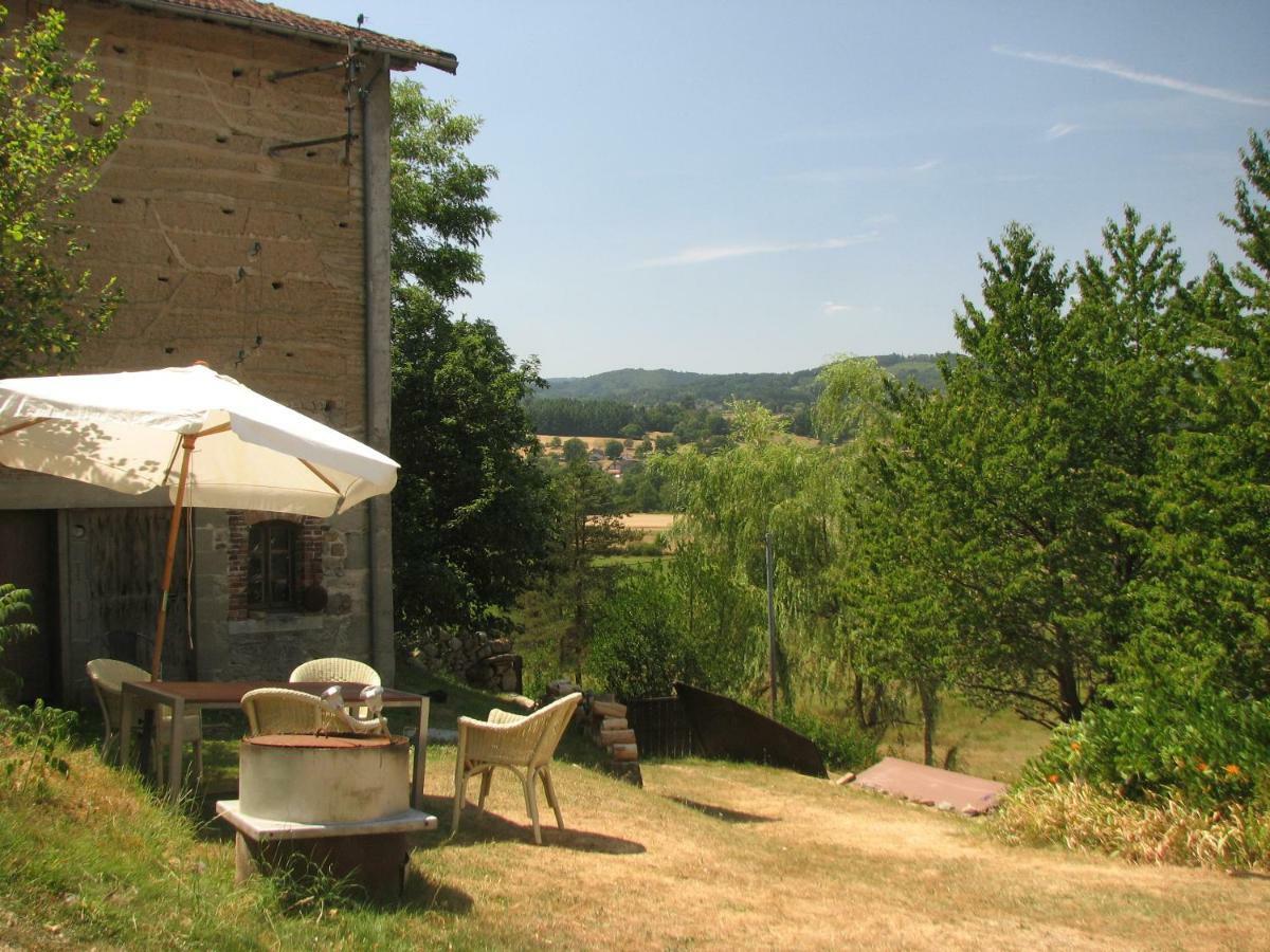 Camping La Vallee Verte Ambert Zewnętrze zdjęcie