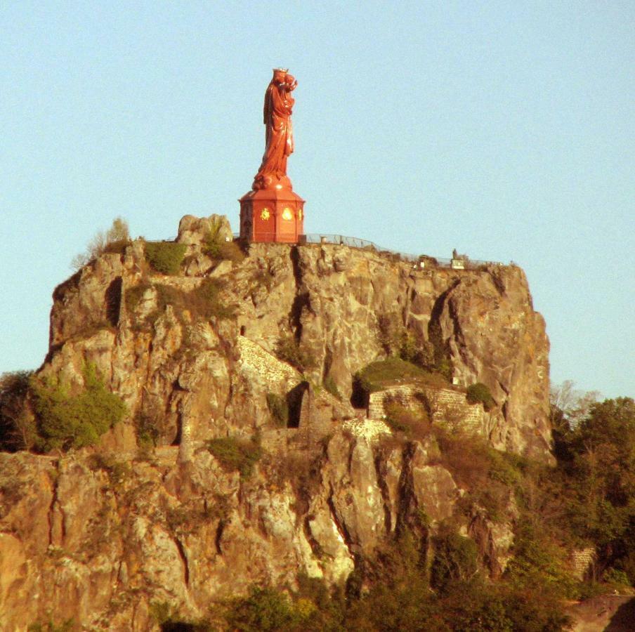 Camping La Vallee Verte Ambert Zewnętrze zdjęcie